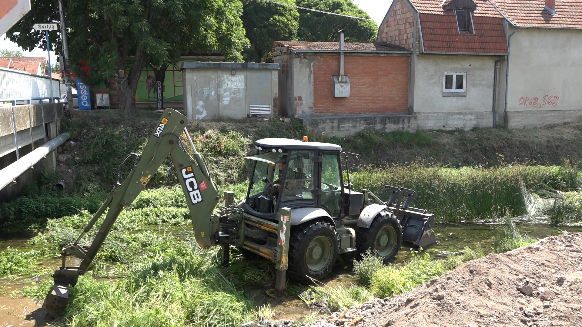 ПОЧЕЛО УРЕЂЕЊЕ КЕЈА МОКРАНСКЕ РЕКЕ У БЕЛОЈ ПАЛАНЦИ